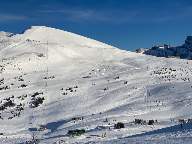 Sunshine Village, Banff, Canada. Image © PlanetSKI